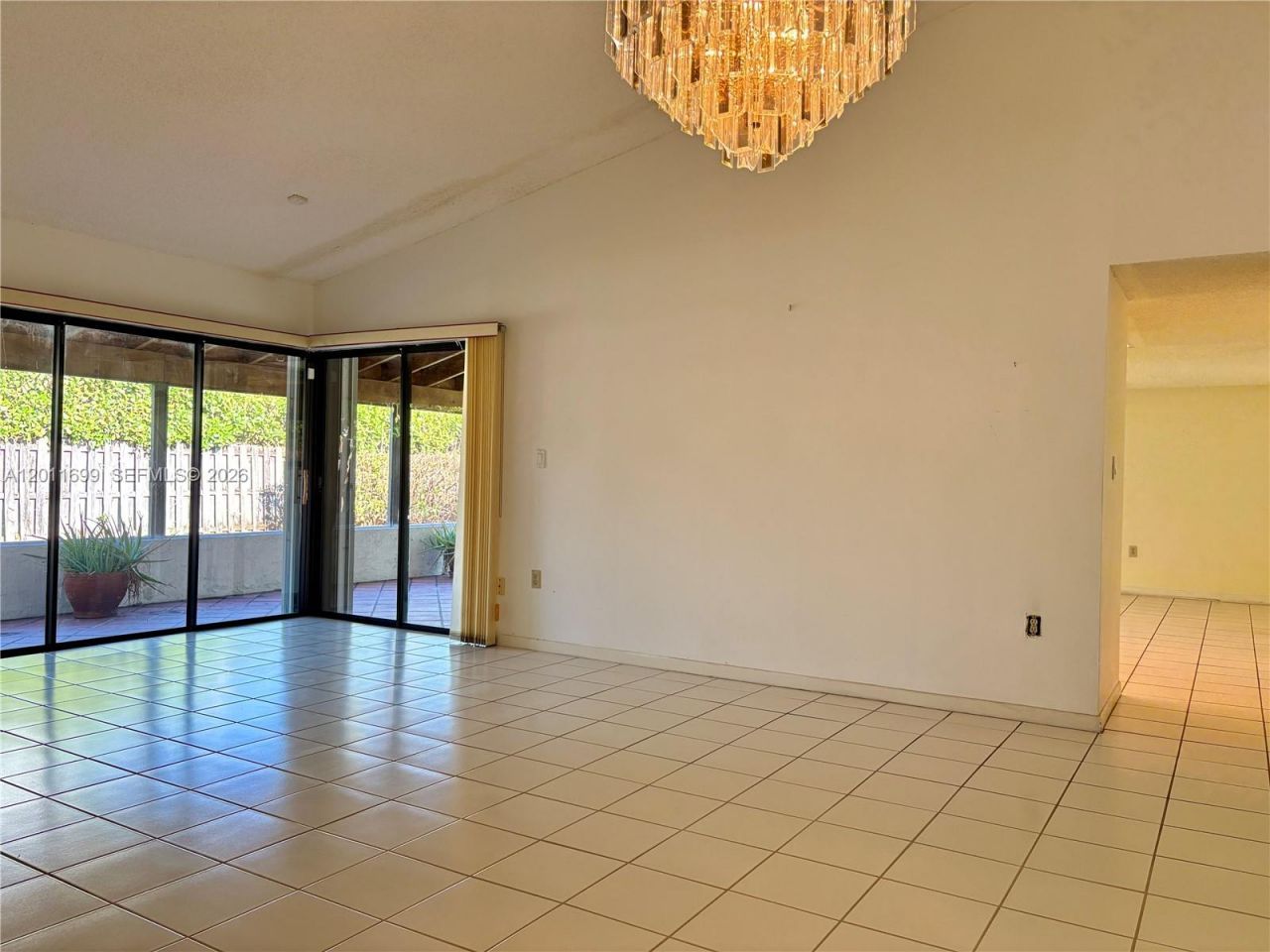 6700 SW 104th Ct, Miami, FL 33173 Photo