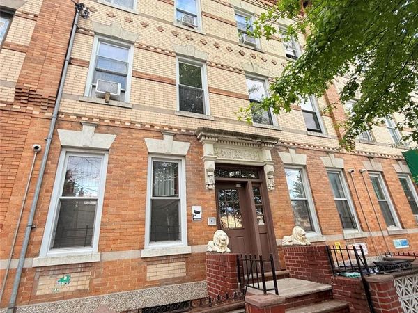 3022 44th Street , Astoria, NY 11103