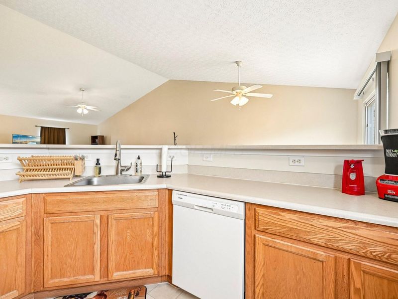 1994 Arden Forest Lane, Columbus, OH 43223 Photo 9