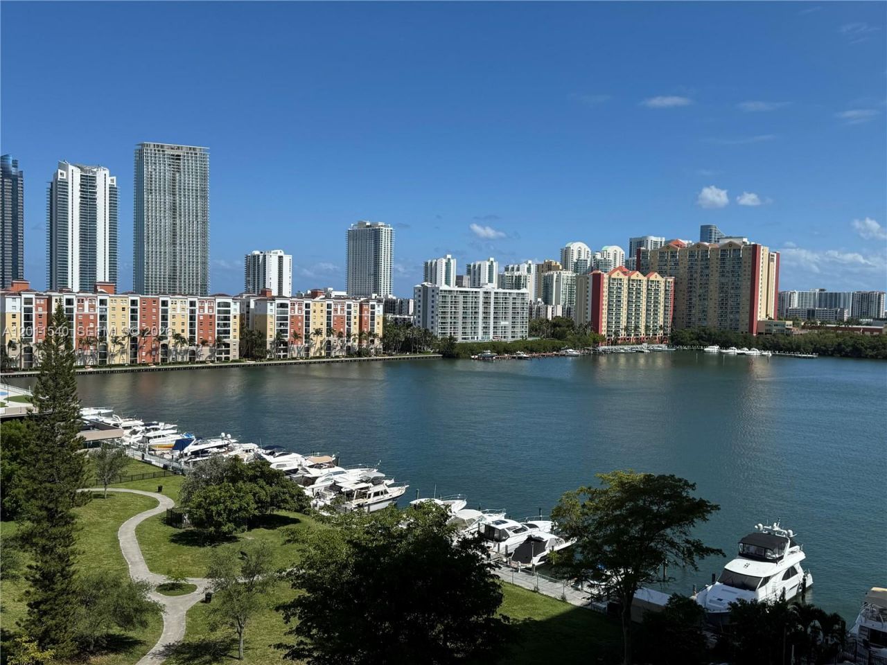 290 174th St, Unit 1112, Sunny Isles Beach, FL 33160 Photo