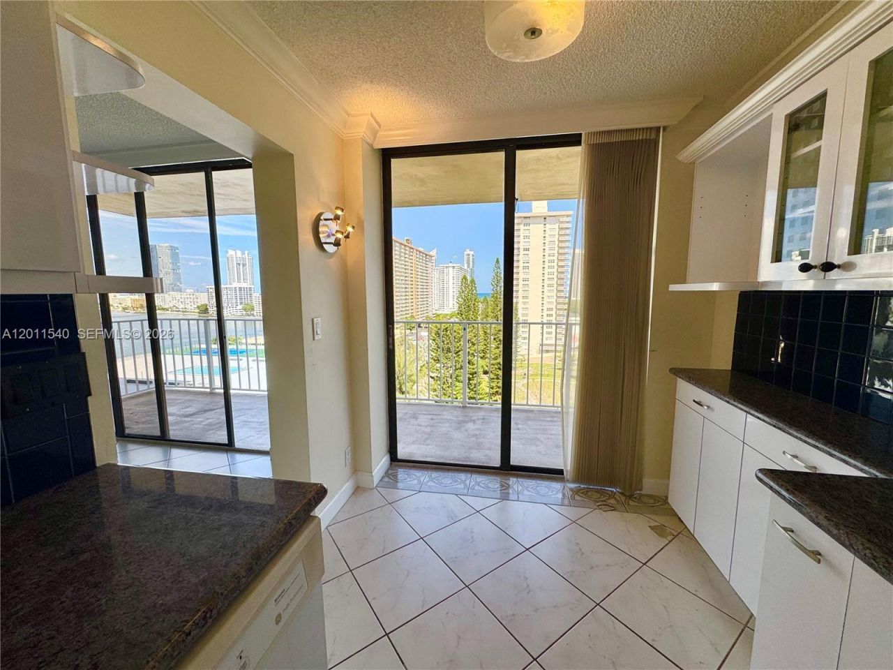 290 174th St , Unit 1112, Sunny Isles Beach, FL 33160 Photo