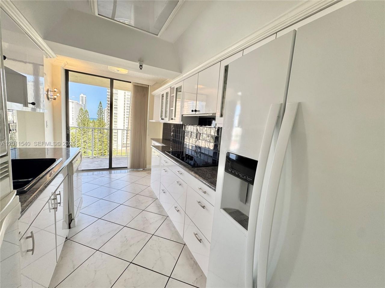 290 174th St , Unit 1112, Sunny Isles Beach, FL 33160 Photo