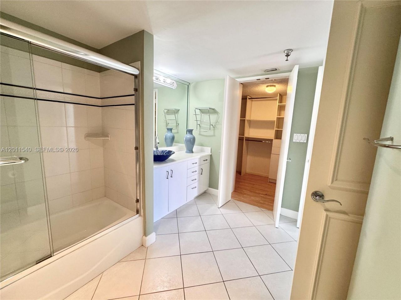 290 174th St , Unit 1112, Sunny Isles Beach, FL 33160 Photo