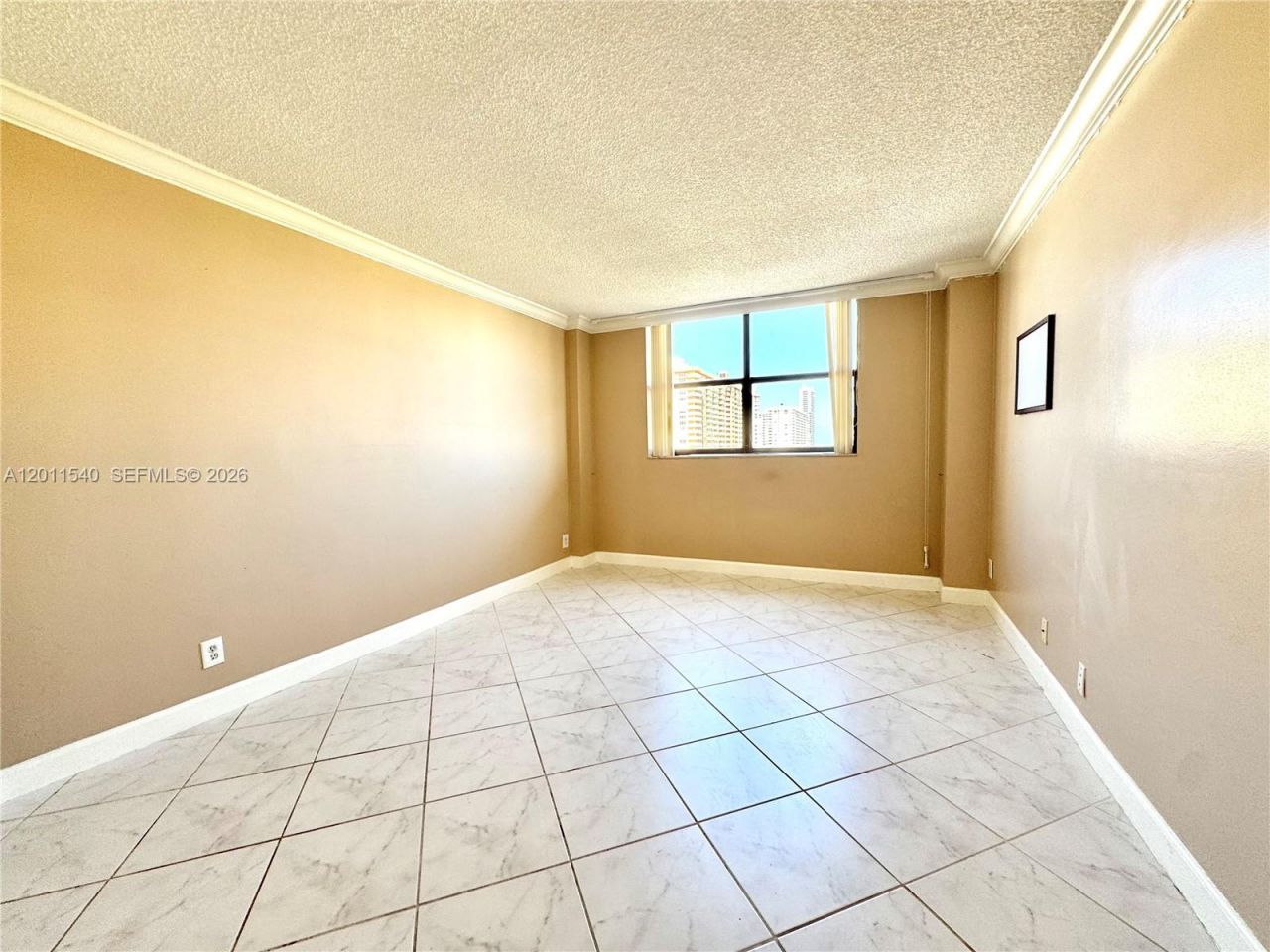 290 174th St , Unit 1112, Sunny Isles Beach, FL 33160 Photo