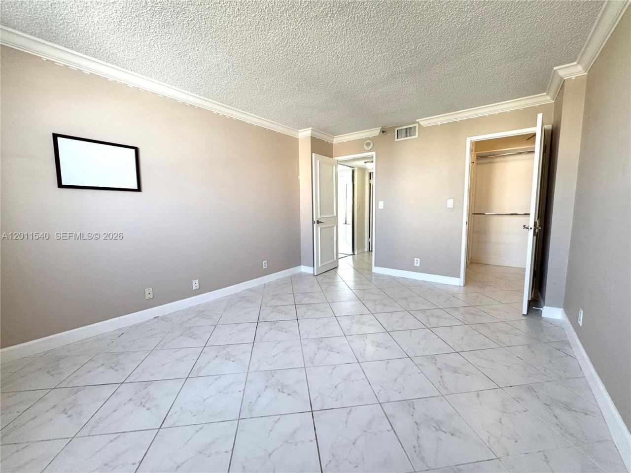 290 174th St , Unit 1112, Sunny Isles Beach, FL 33160 Photo