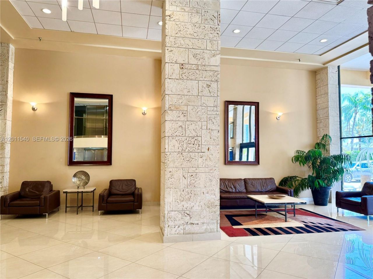 290 174th St , Unit 1112, Sunny Isles Beach, FL 33160 Photo