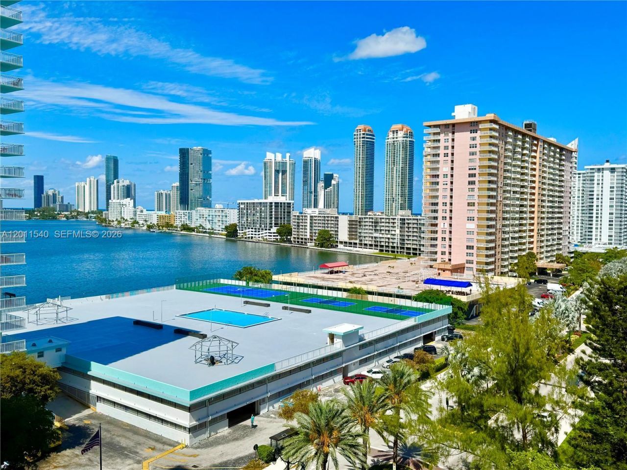 290 174th St , Unit 1112, Sunny Isles Beach, FL 33160 Photo
