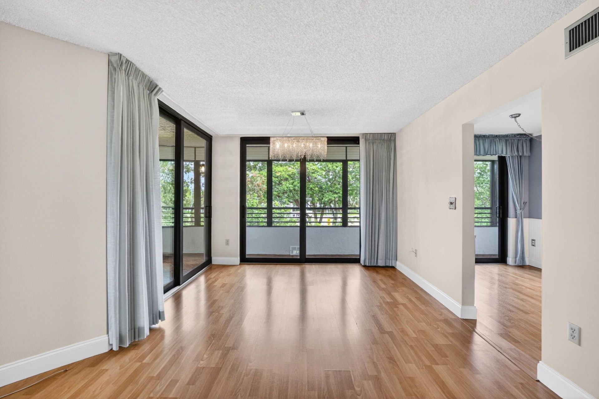 1410 Sheridan Street, Unit 19i, Hollywood, FL 33020 Photo