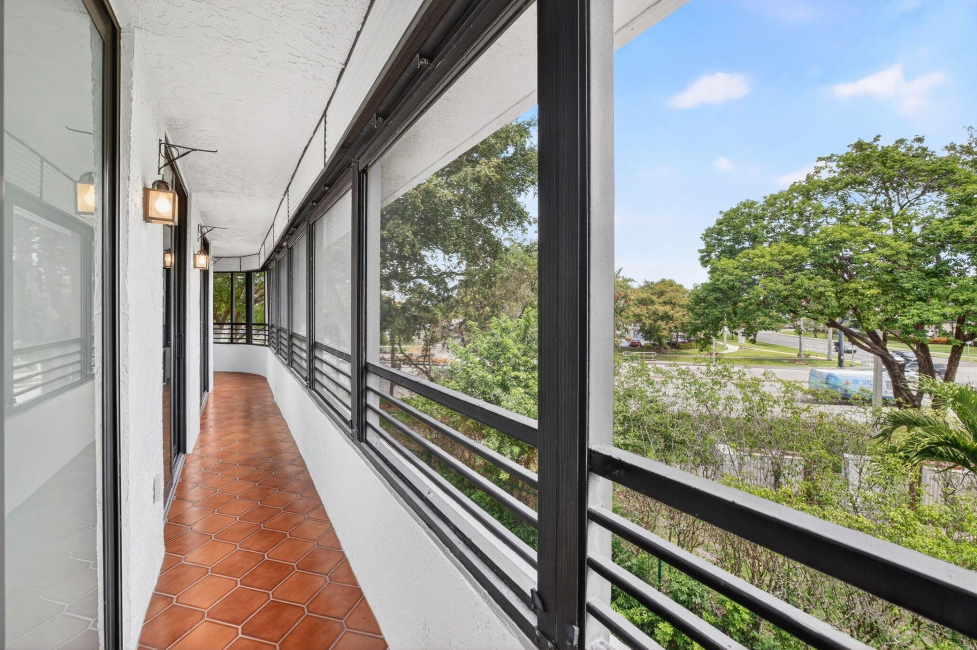 1410 Sheridan Street, Unit 19i, Hollywood, FL 33020 Photo