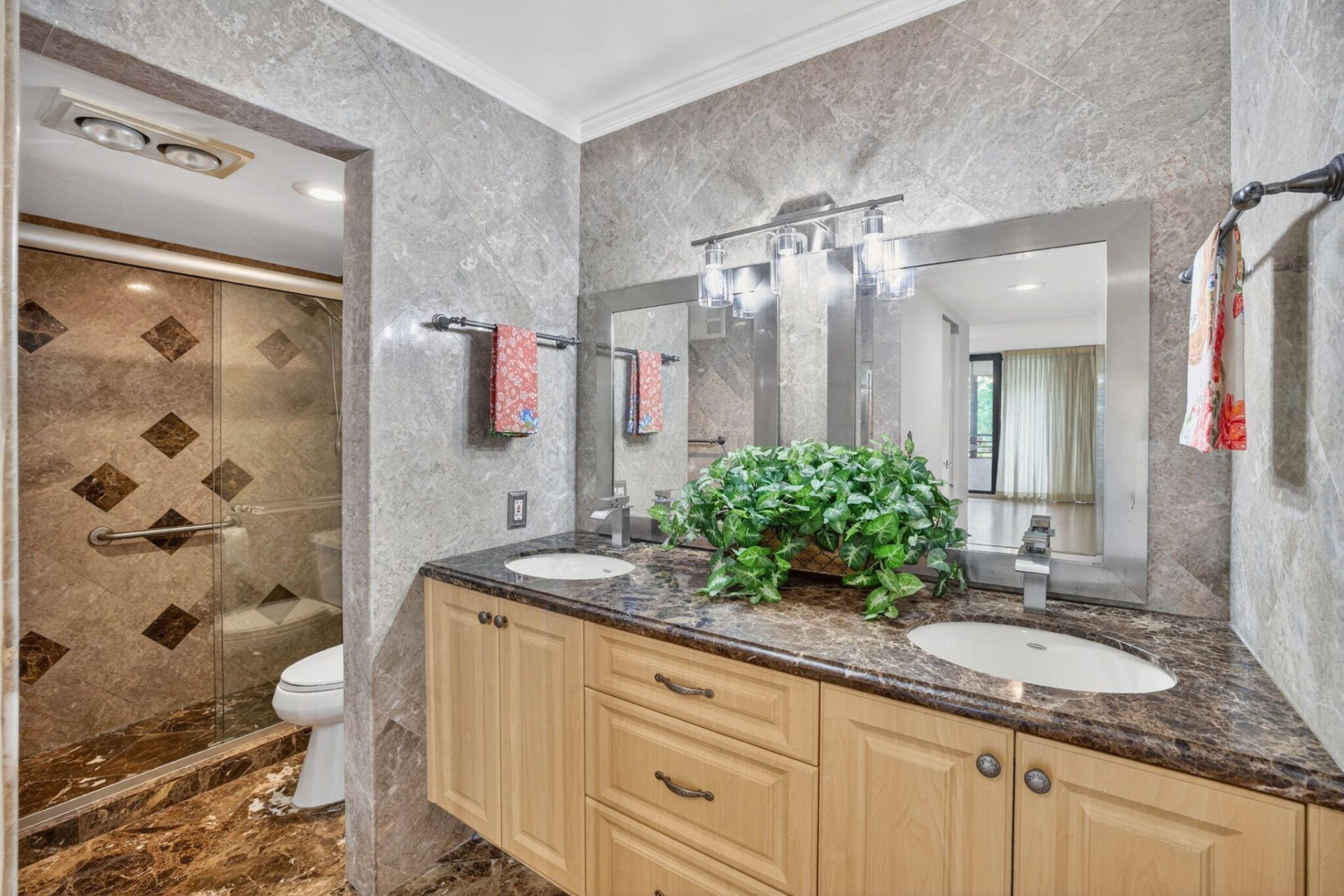 1410 Sheridan Street, Unit 19i, Hollywood, FL 33020 Photo