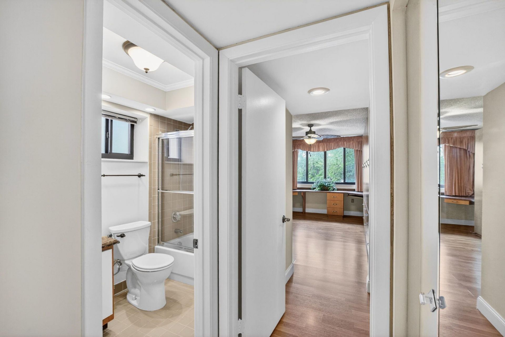 1410 Sheridan Street, Unit 19i, Hollywood, FL 33020 Photo