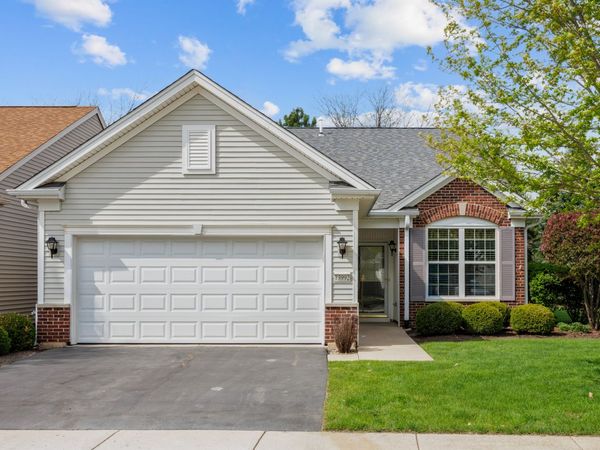 13992 Palisades Avenue , Huntley, IL 60142