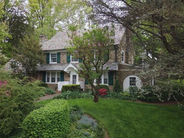 105 E LOGAN STREET , NORRISTOWN, PA 19401