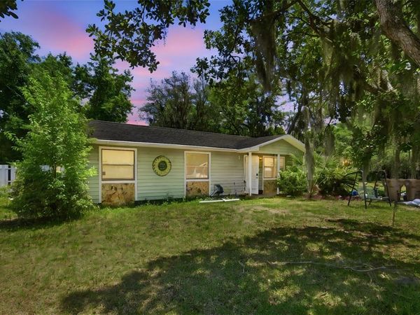 35724 DAWN DRIVE , LEESBURG, FL 34788