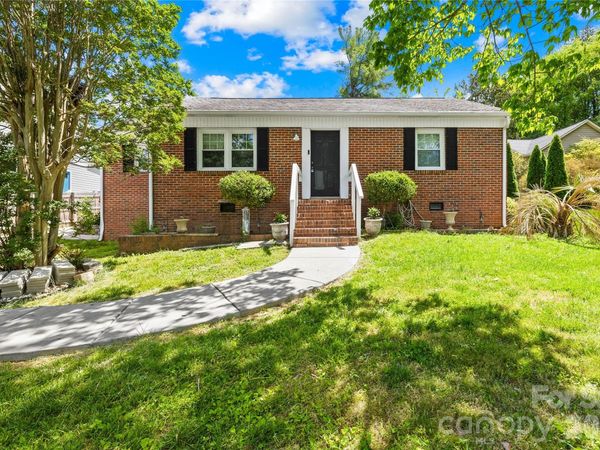145 Driftwood Drive , Mooresville, NC 28117