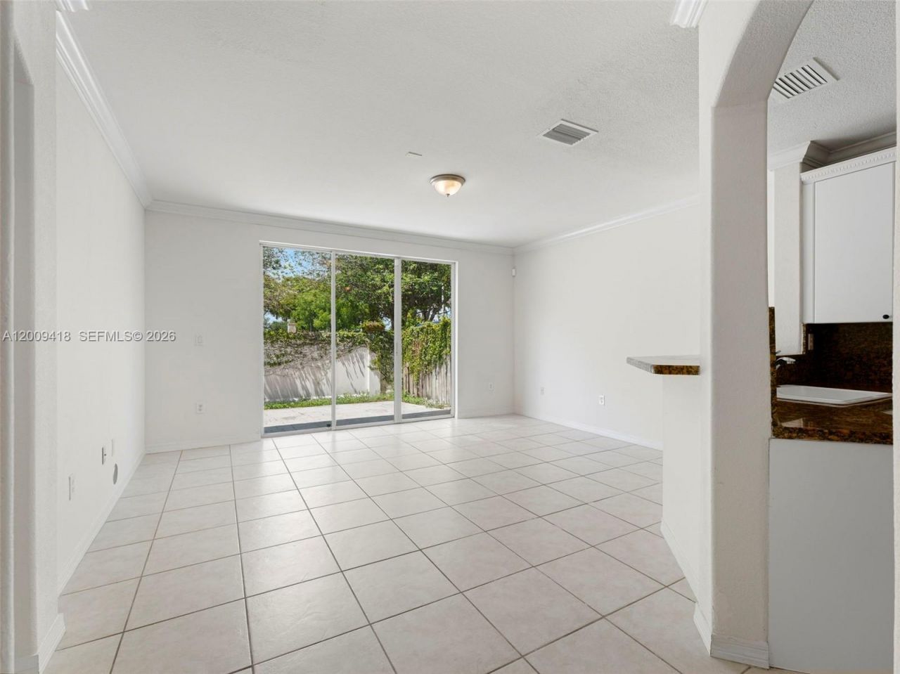 8721 SW 2nd Ter, Miami, FL 33174 Photo