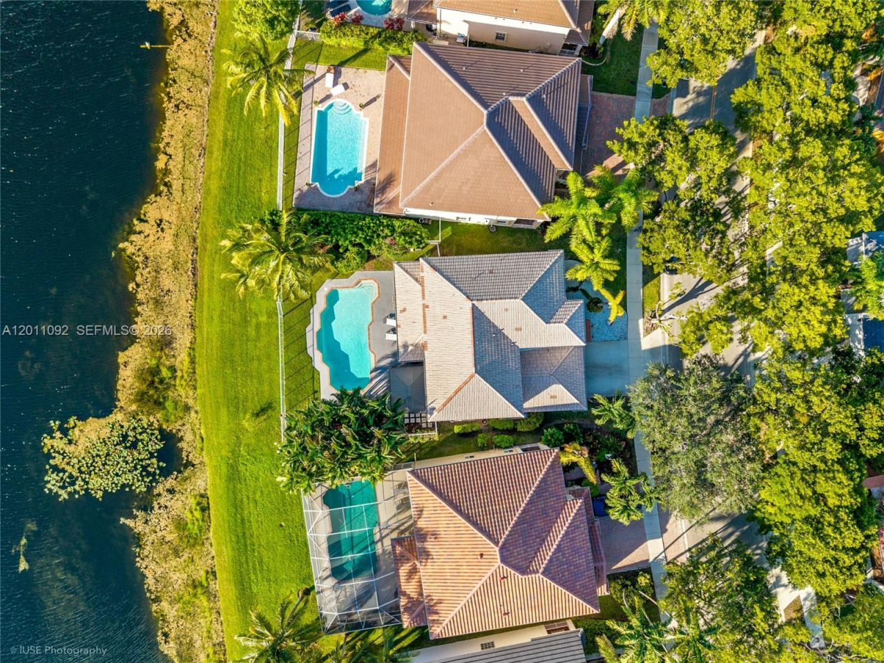 4394 Fox Ridge Dr , Weston, FL 33331 Photo
