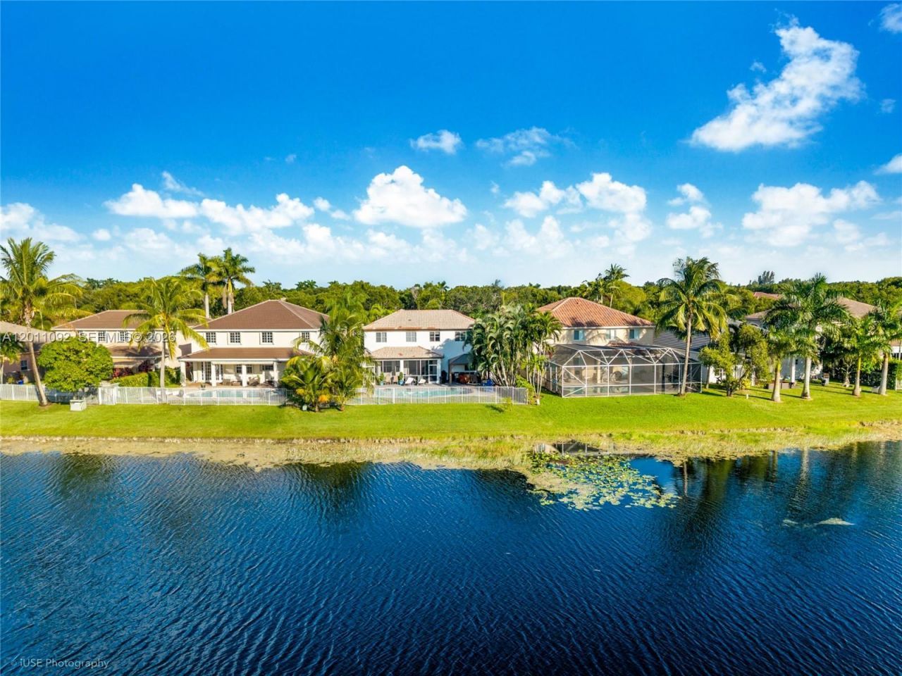 4394 Fox Ridge Dr , Weston, FL 33331 Photo