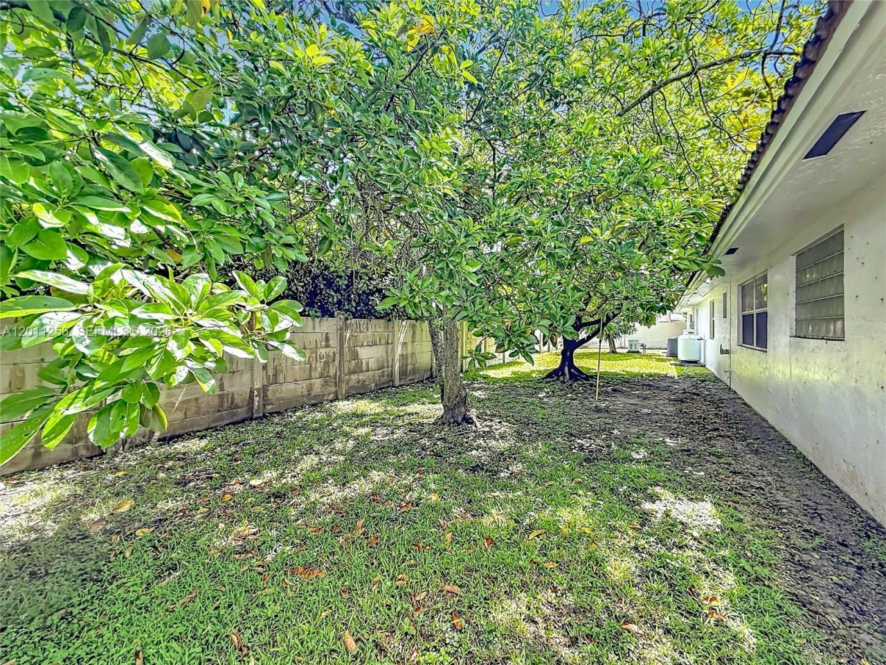 7790 SW 91st Ave, Miami, FL 33173 Photo
