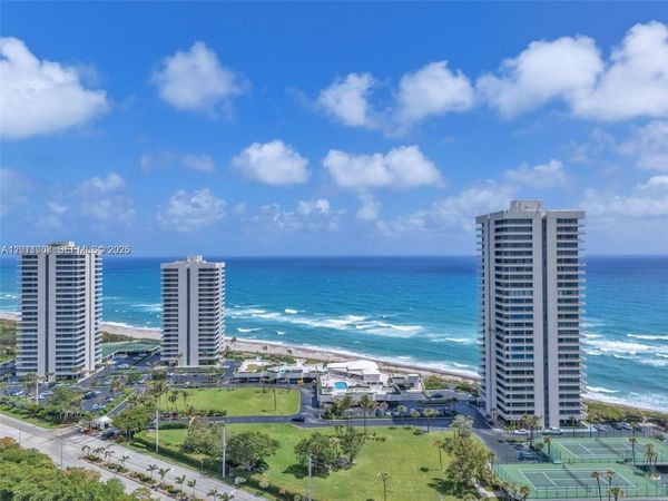 5510 N Ocean Dr , Unit 19B, Singer Island, FL 33404