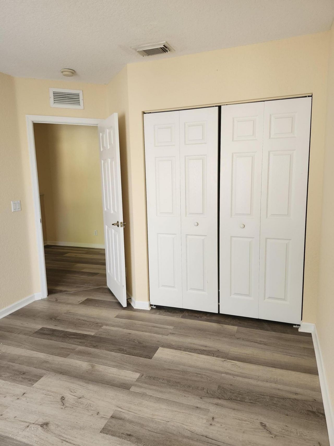 6098 Eaton Street, West Palm Beach, FL 33411 Photo
