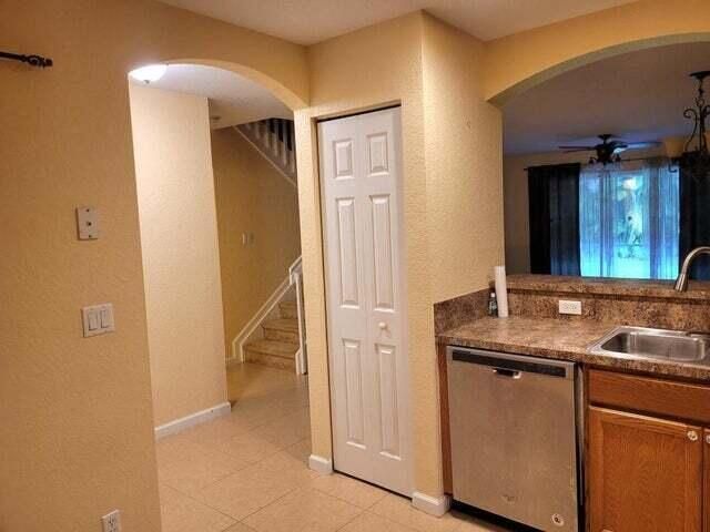 6098 Eaton Street, West Palm Beach, FL 33411 Photo