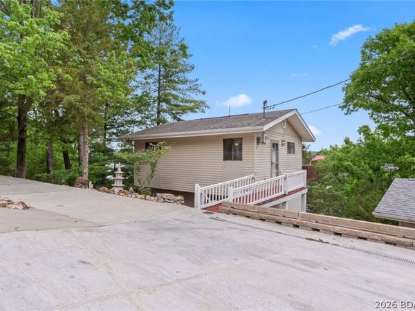 126 Hickory Road, Lake Ozark, MO 65049