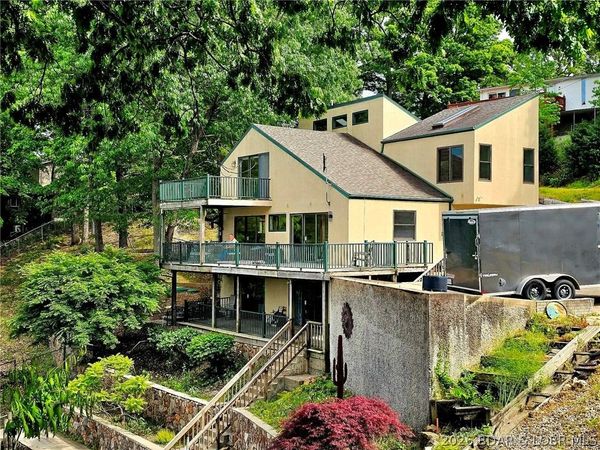 569 Sunrise Acres Point, Sunrise Beach, MO 65079