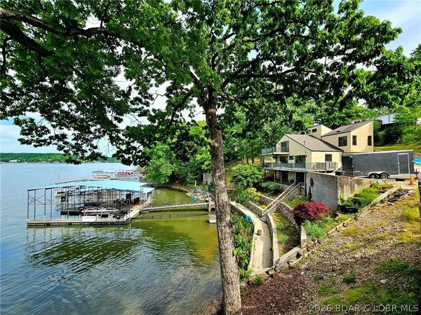 569 Sunrise Acres Point, Sunrise Beach, MO 65079