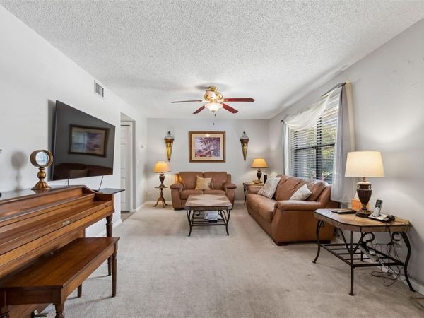 1319 ABBEY CRESCENT LANE , CLEARWATER, FL 33759