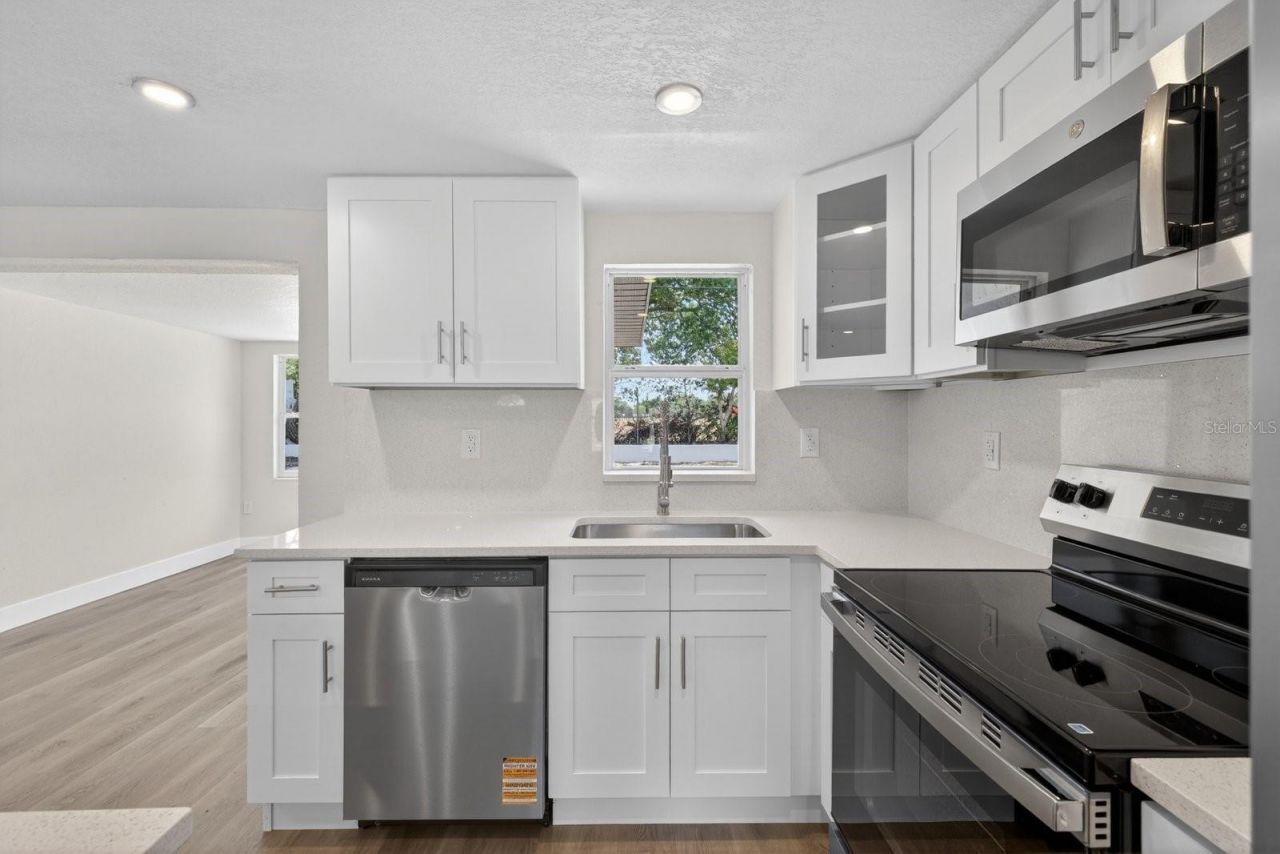 3851 Saturn Drive , New Port Richey, FL 34652 Photo