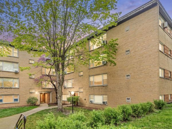 6146 N Damen Avenue , Unit 3H, Chicago, IL 60659