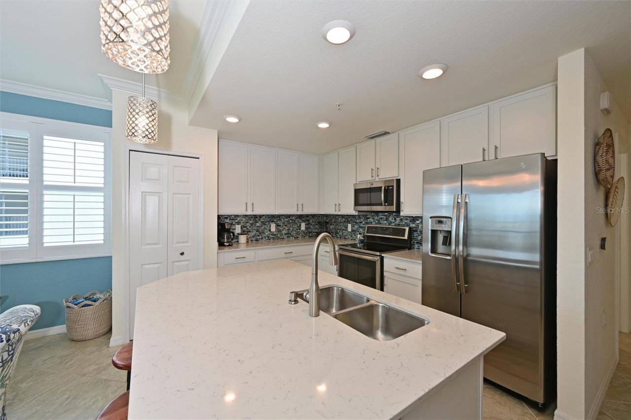 910 Tidewater Shores Loop, Unit 208, Bradenton, FL 34208 Photo