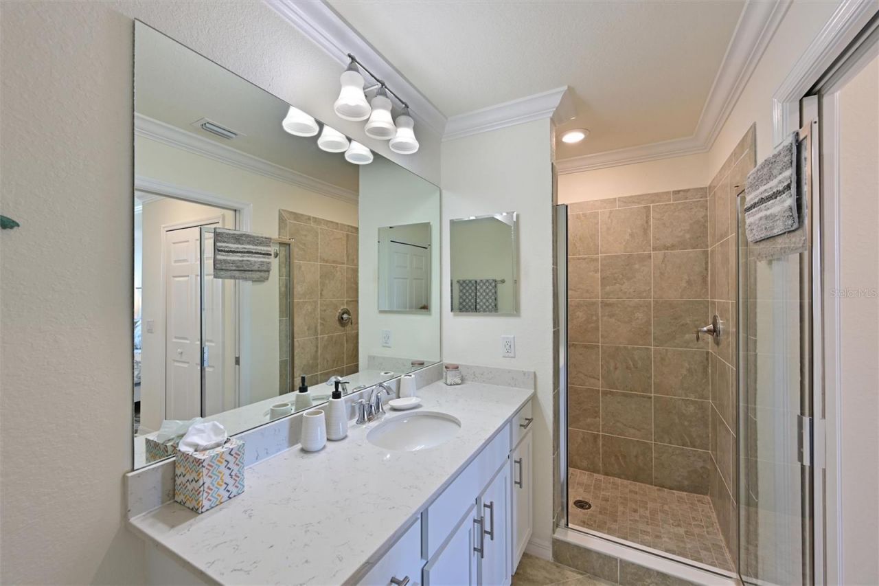 910 Tidewater Shores Loop, Unit 208, Bradenton, FL 34208 Photo
