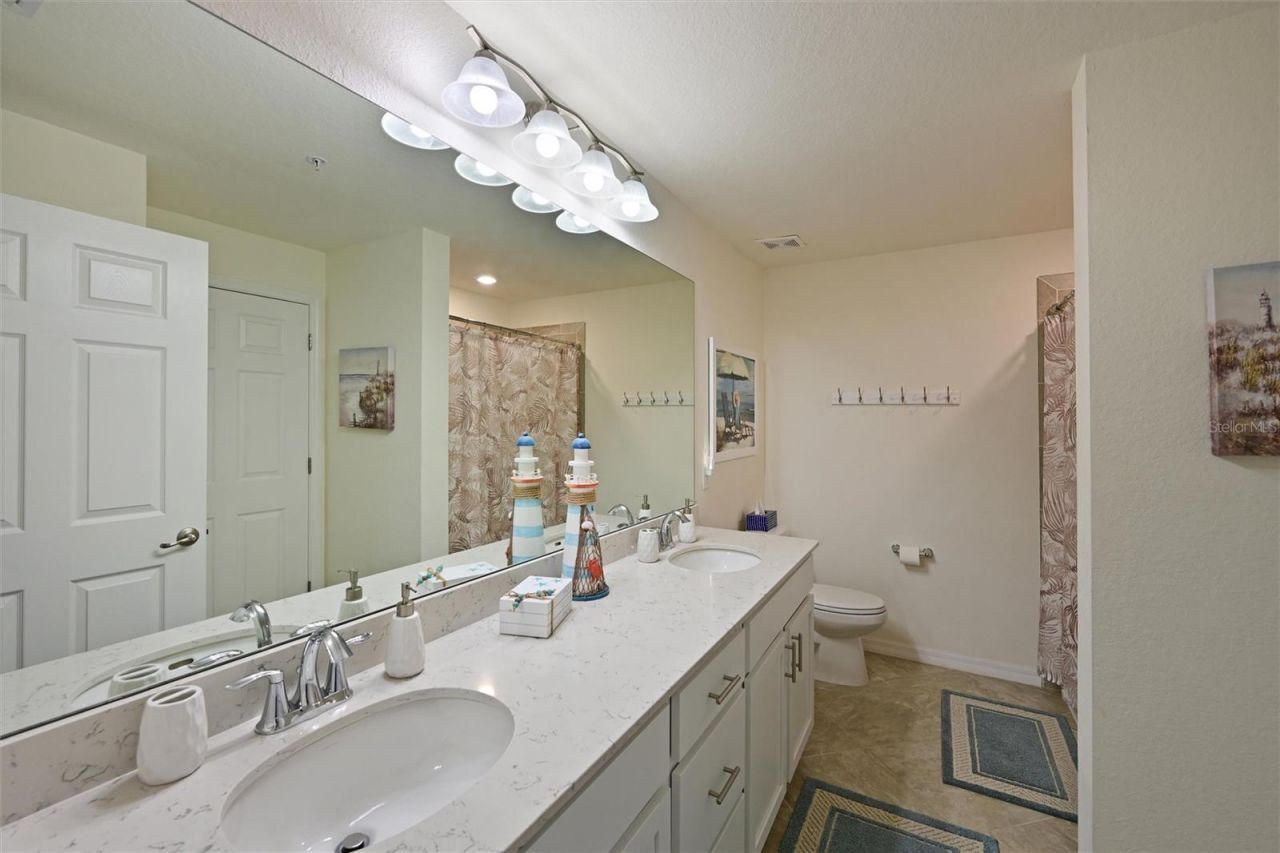 910 Tidewater Shores Loop, Unit 208, Bradenton, FL 34208 Photo