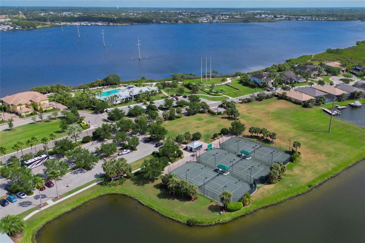 910 Tidewater Shores Loop, Unit 208, Bradenton, FL 34208 Photo