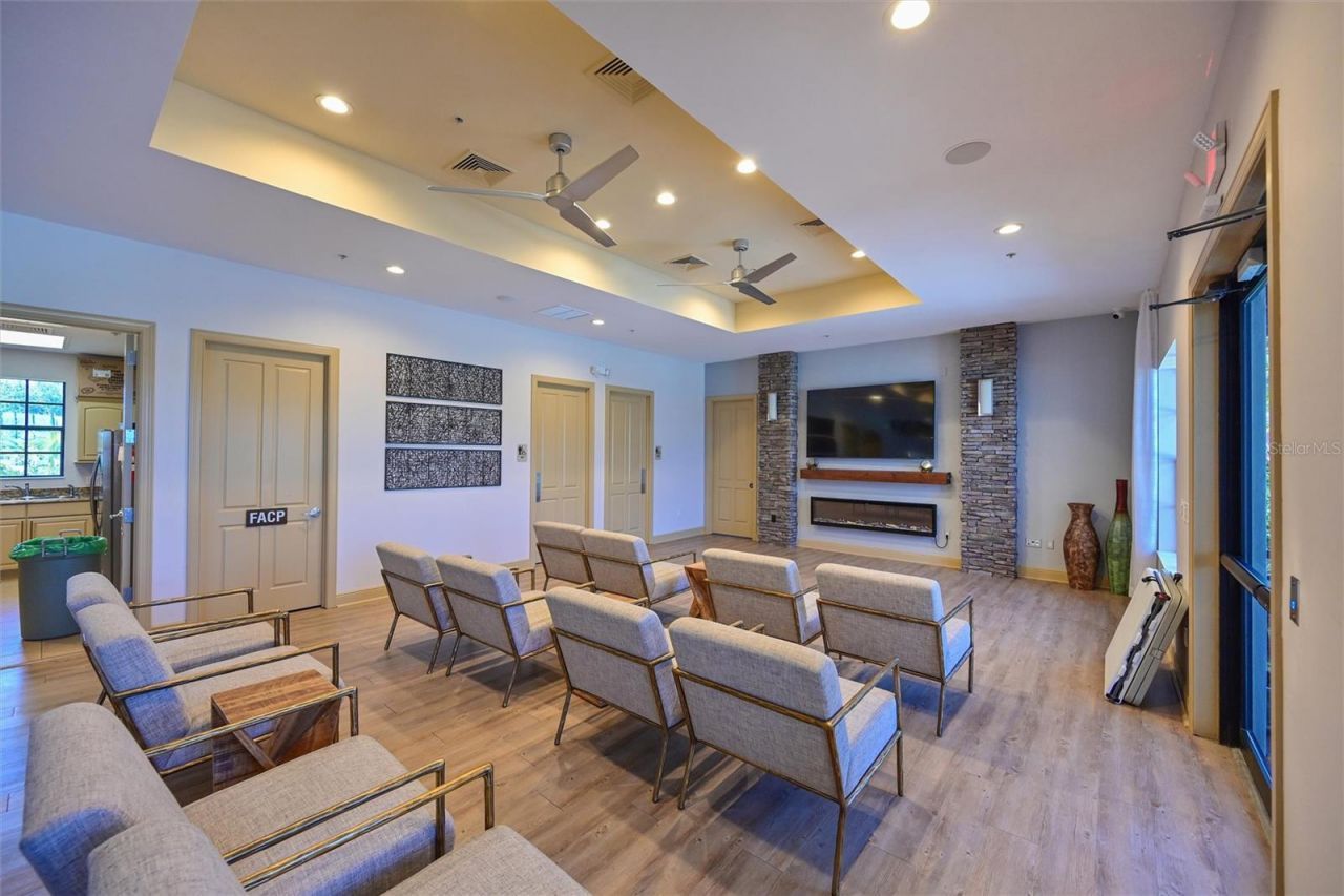 910 Tidewater Shores Loop, Unit 208, Bradenton, FL 34208 Photo
