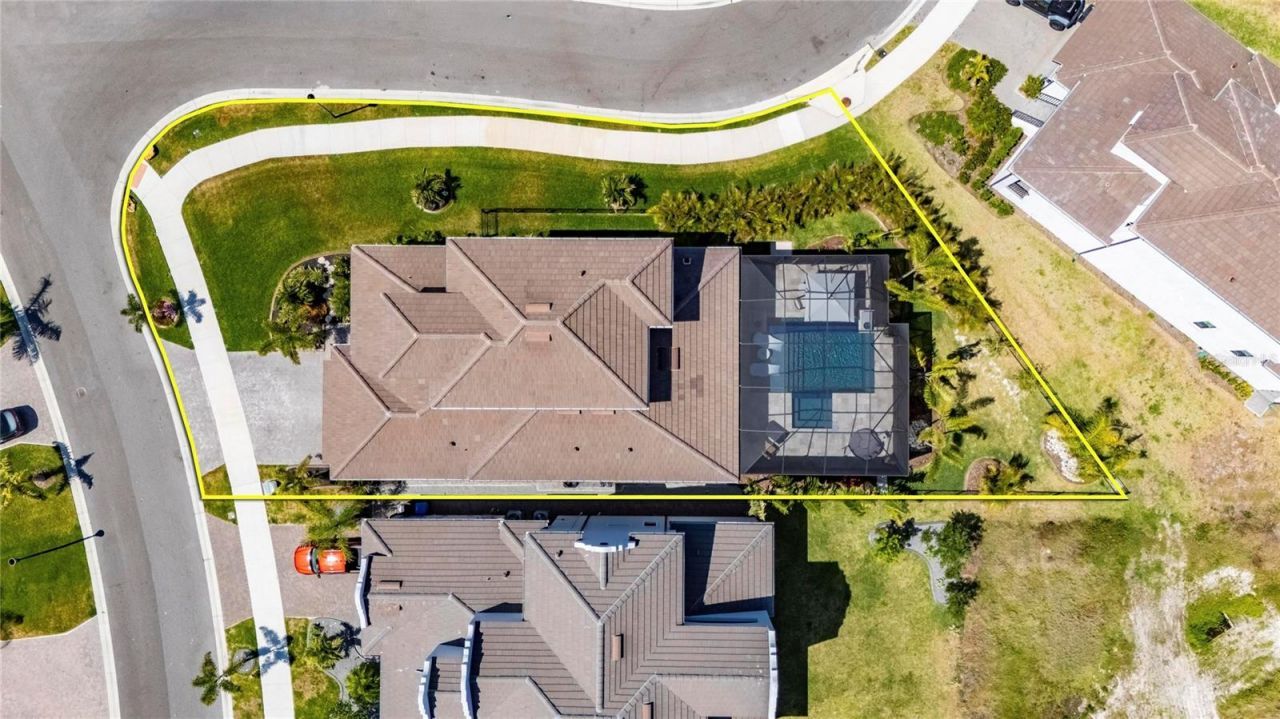 1075 Seagrape Drive , Ruskin, FL 33570 Photo