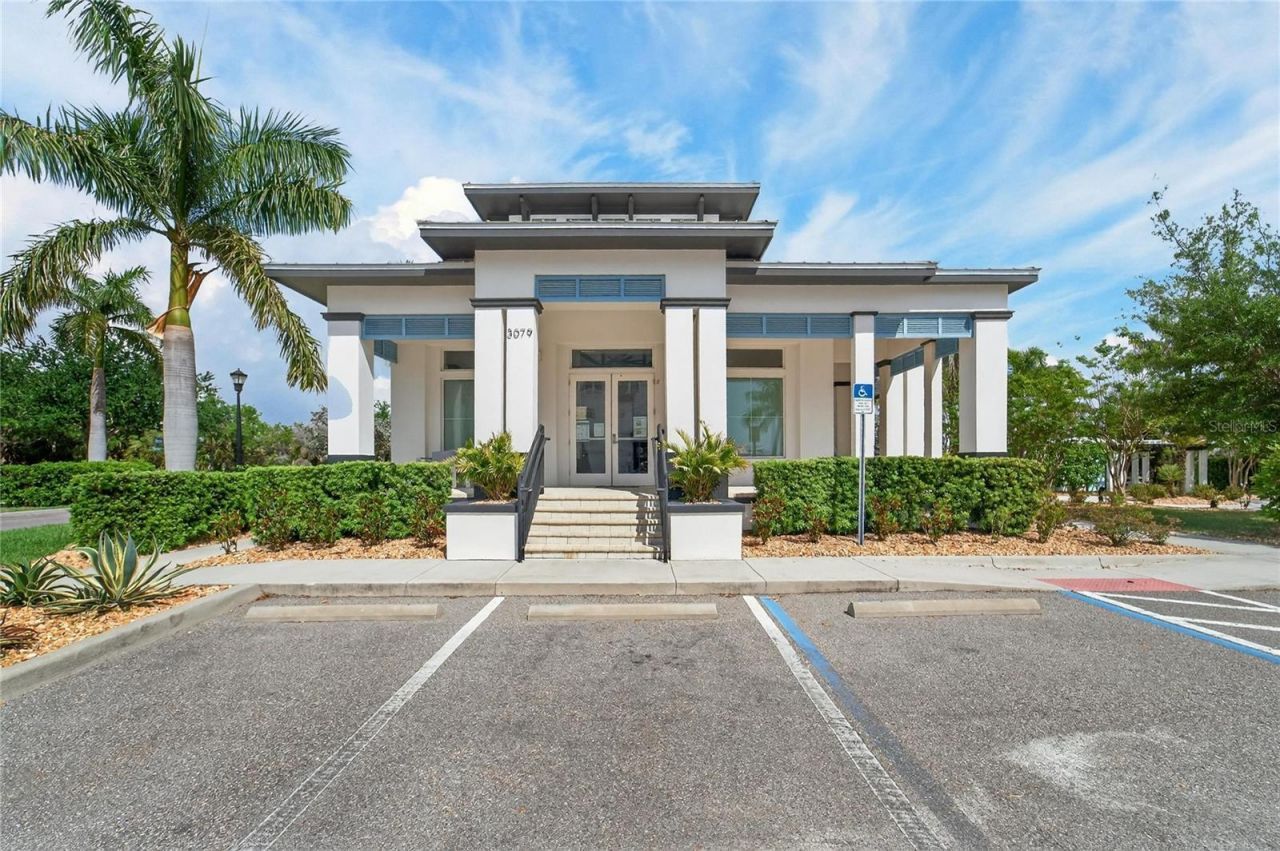 1075 Seagrape Drive , Ruskin, FL 33570 Photo