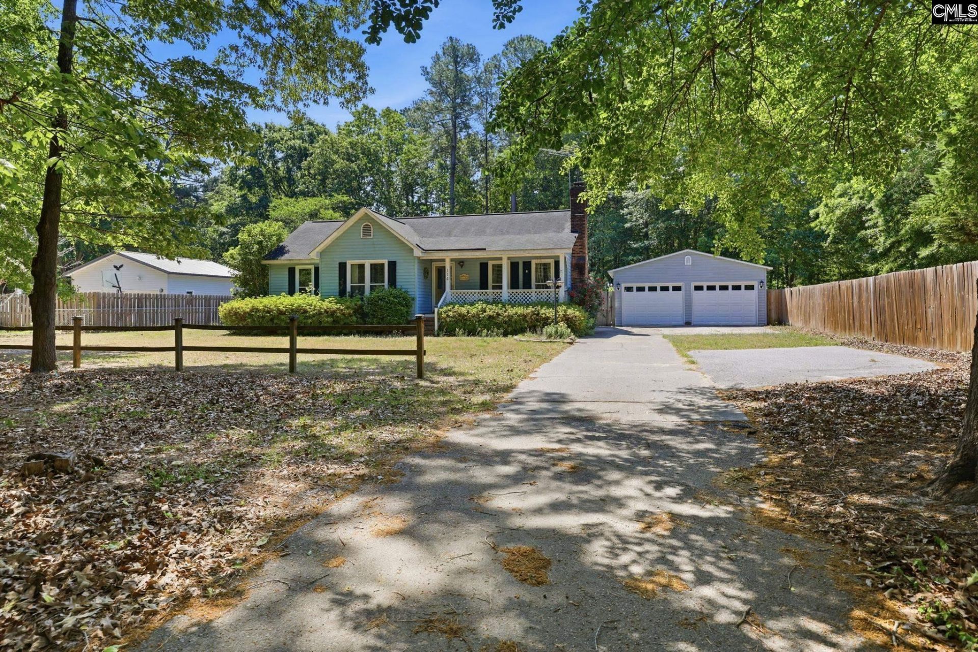 114 Falcon Crest Road  Photo 4