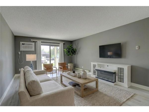 570 Whispering Lane, Unit 102, Hastings, MN 55033
