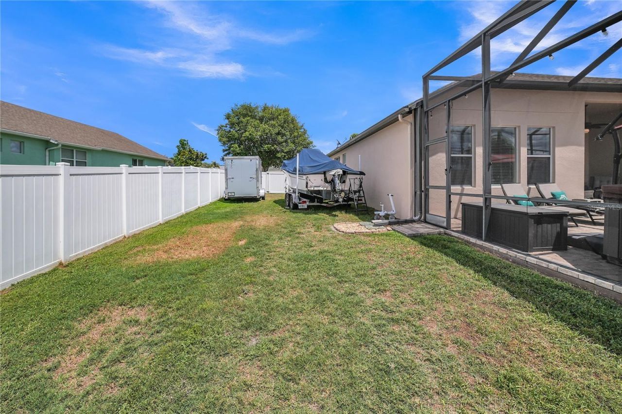 12309 Loopback Drive, San Antonio, FL 33576 Photo
