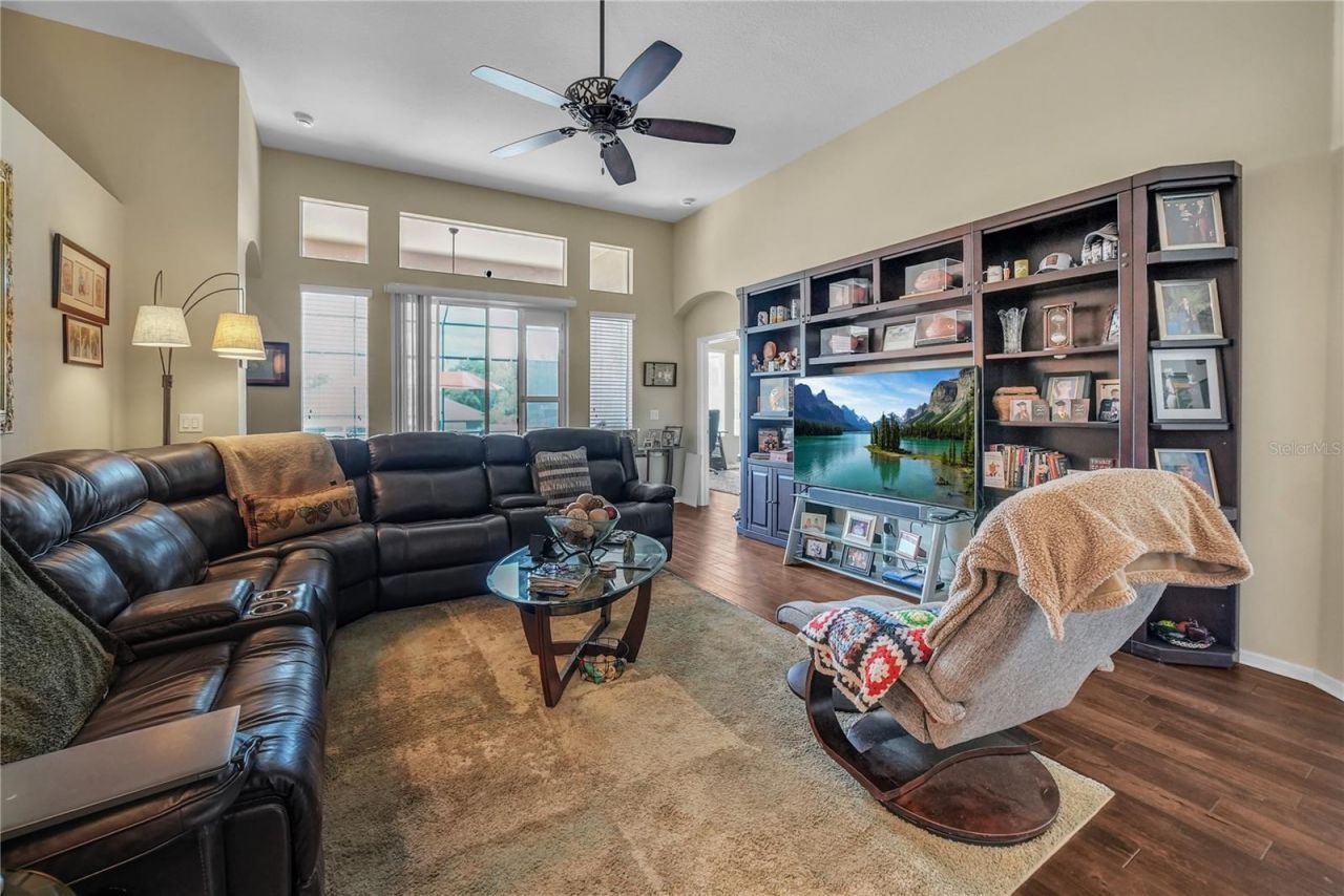 12309 Loopback Drive, San Antonio, FL 33576 Photo
