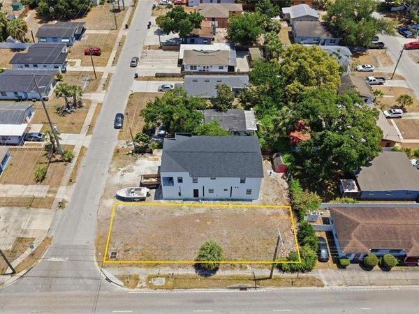 4124 W NASSAU STREET , TAMPA, FL 33607