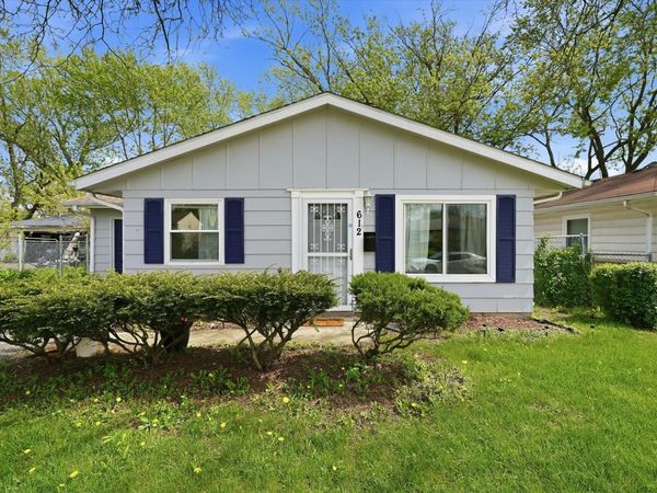 612 Brookline Avenue , Chicago Heights, IL 60411