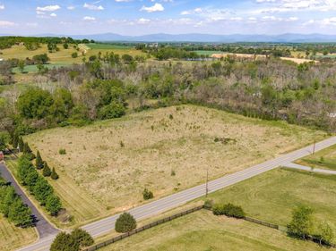 BLUE RIDGE TPK , Somerset, VA 22972