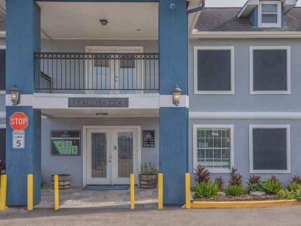 801 Allen Genoa, Unit 25, Houston, TX 77079