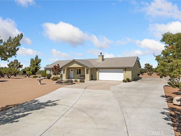 9223 Macron Street, Oak Hills, CA 92344