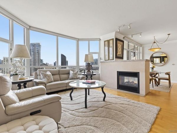 700 W Harbor Dr., Unit 1502, San Diego, CA 92101