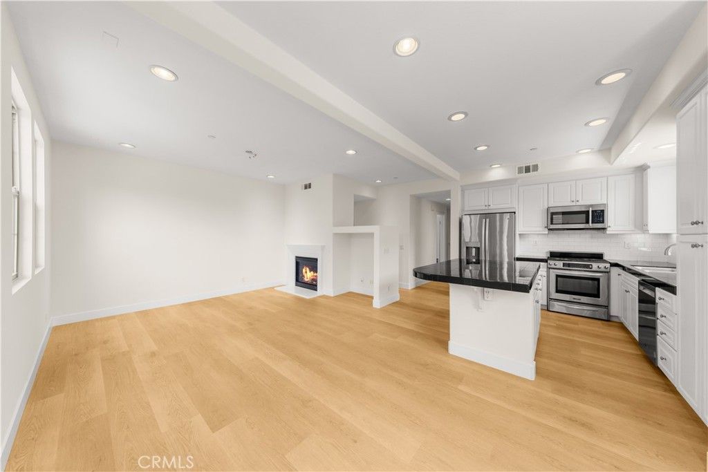 50 Cienega, Irvine, CA 92618 Main Photo